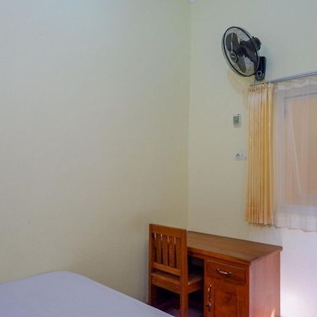 Koolkost Syariah Near Transmart Banyumanik Semarang Hotel Srondolwetan Exterior foto